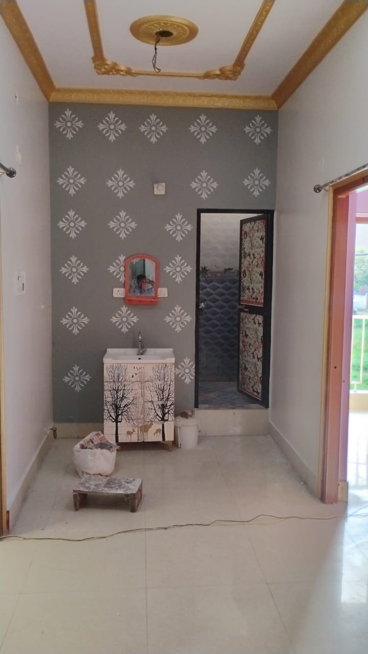 ???? 2 BHK Flat for Rent – Mahuabagh, Near Airport